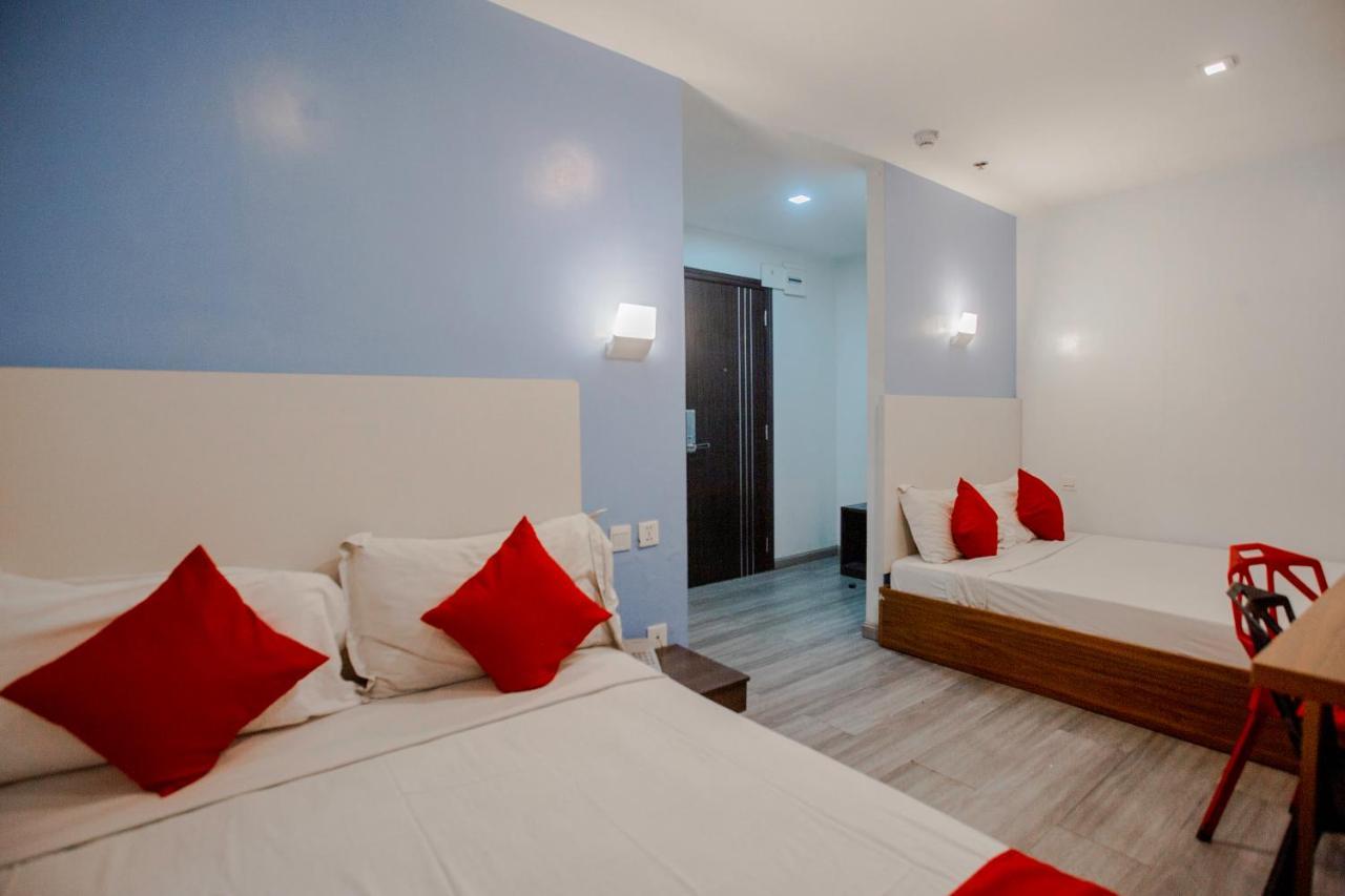 Oyo 666 Mc Hotel Fairview Quezon City Extérieur photo